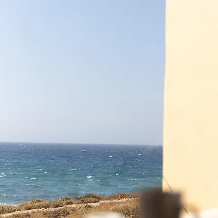 Apartmanhotel Almi Of Naxos 4*
