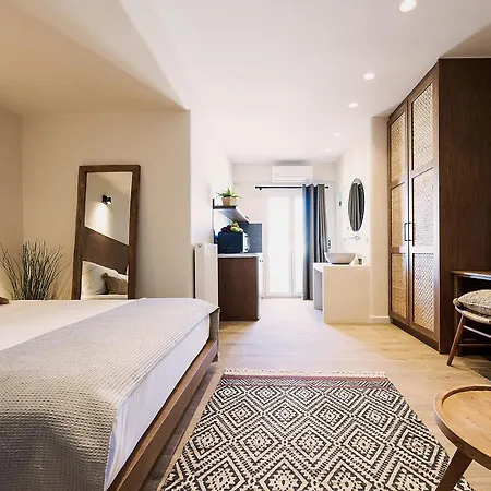 Almi Of Naxos Apartmanhotel
