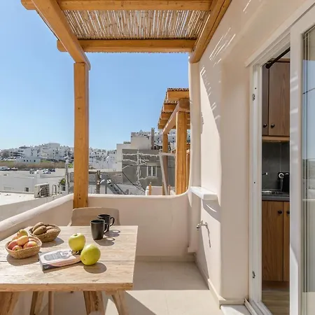 Almi Of Naxos Aparthotel